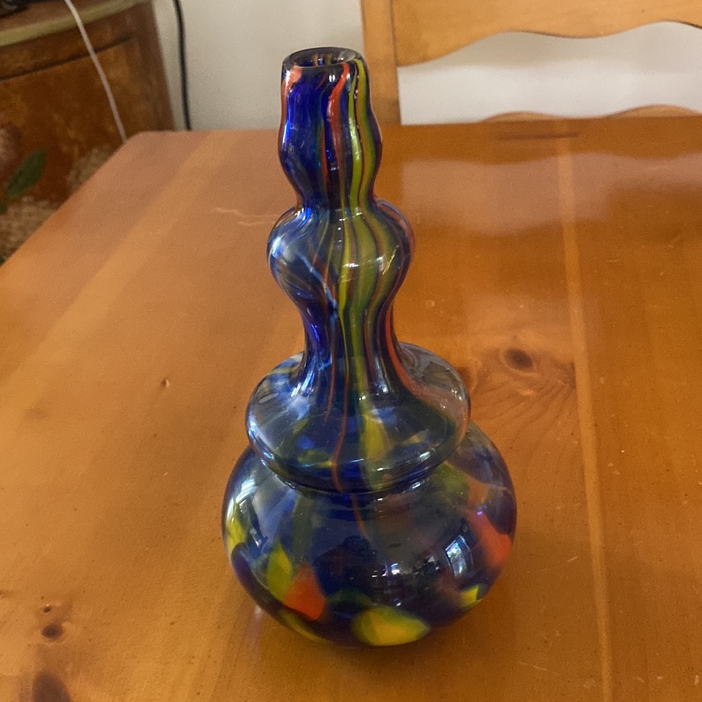 Vintage Vase Hand Blown Speckled Swirled Genie Bud Flower Vase “Rare Find” - Picture 9 of 13